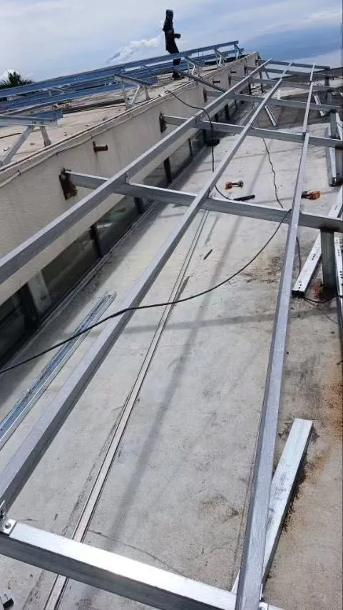 Projekt porazdeljene PV na strehi na Filipinih je bil uspešno zaključen